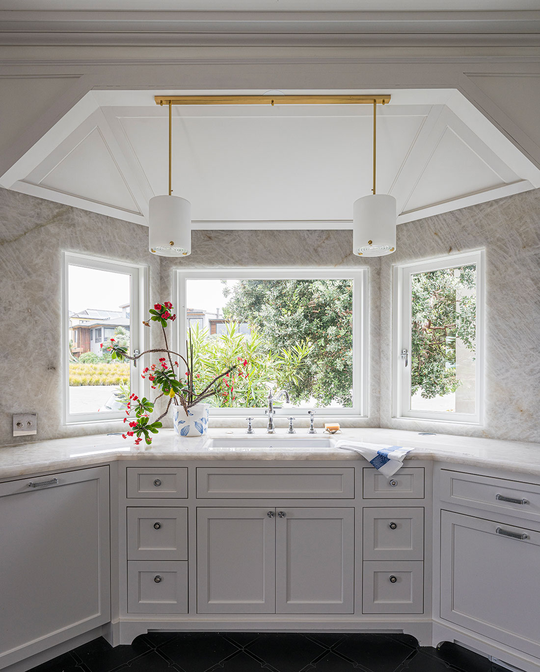 Sea Cliff Kitchen Sink Full