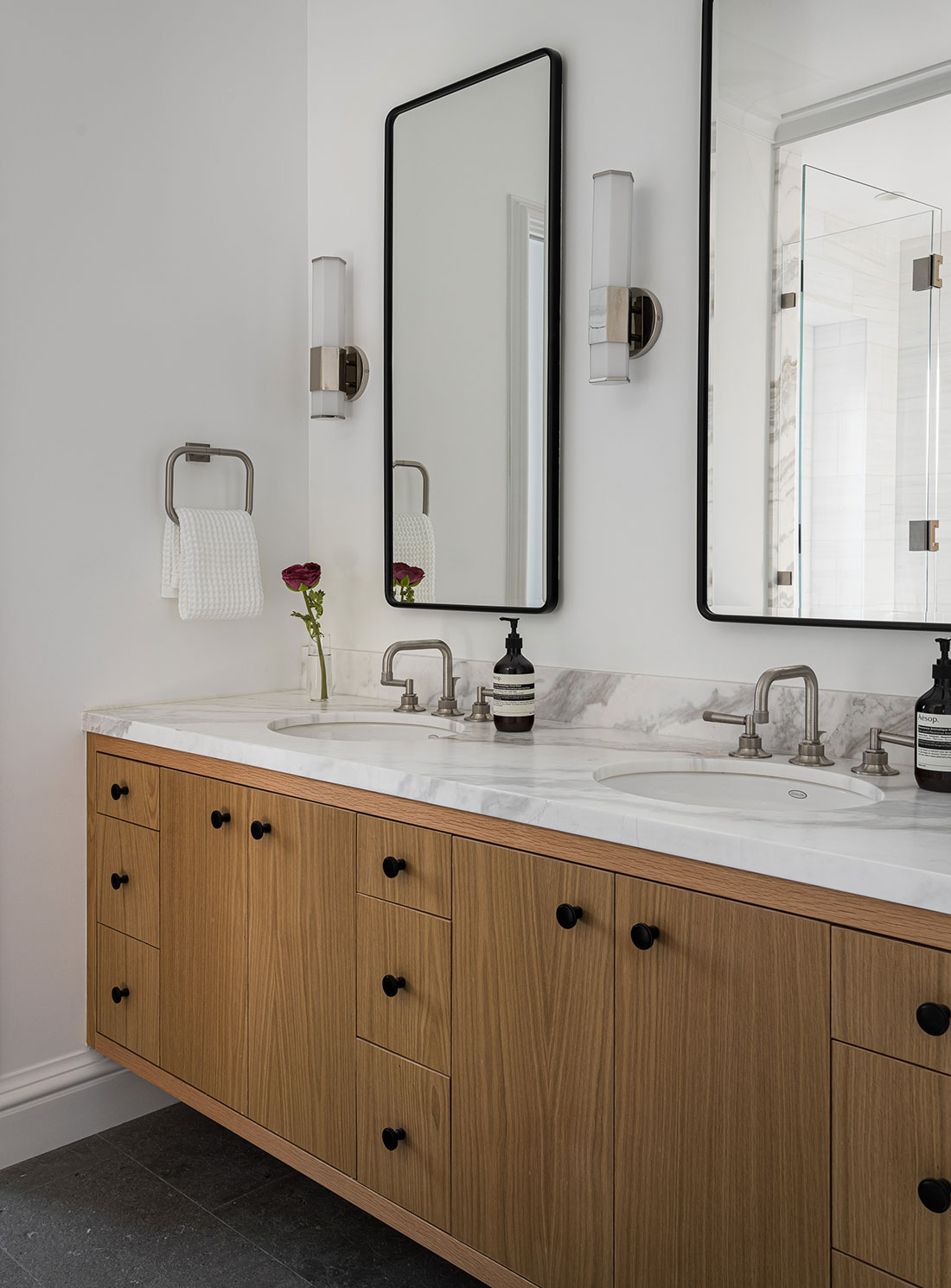 Noe Valley Primary Vanity
