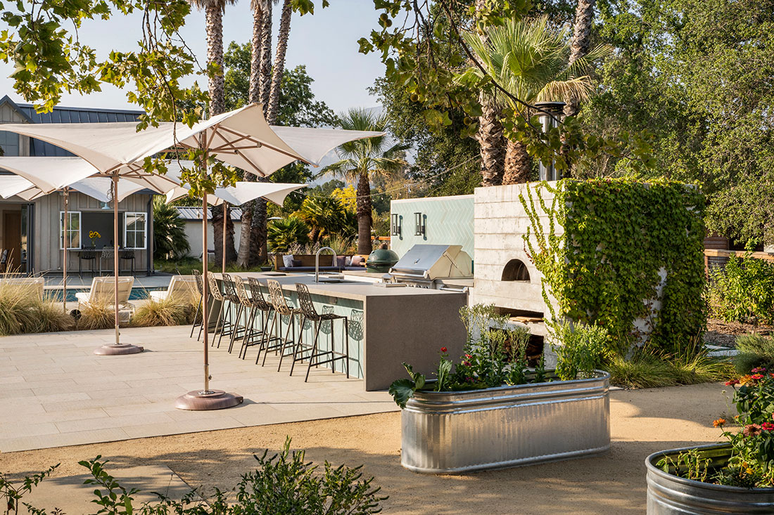 Oliven Estate Outdoor Kitchen Overview